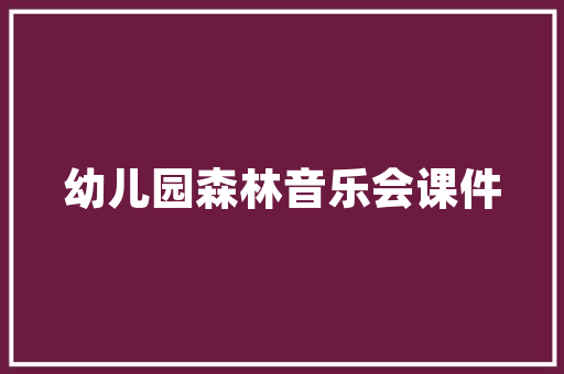 2020年小轿车被两辆大年夜货车挤成肉饼轿车上两女子事业生还